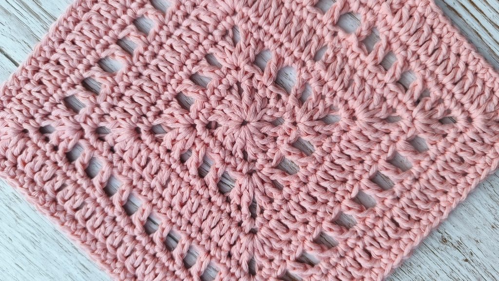 Free Beginner Crochet Square Pattern – Hidden Refuge